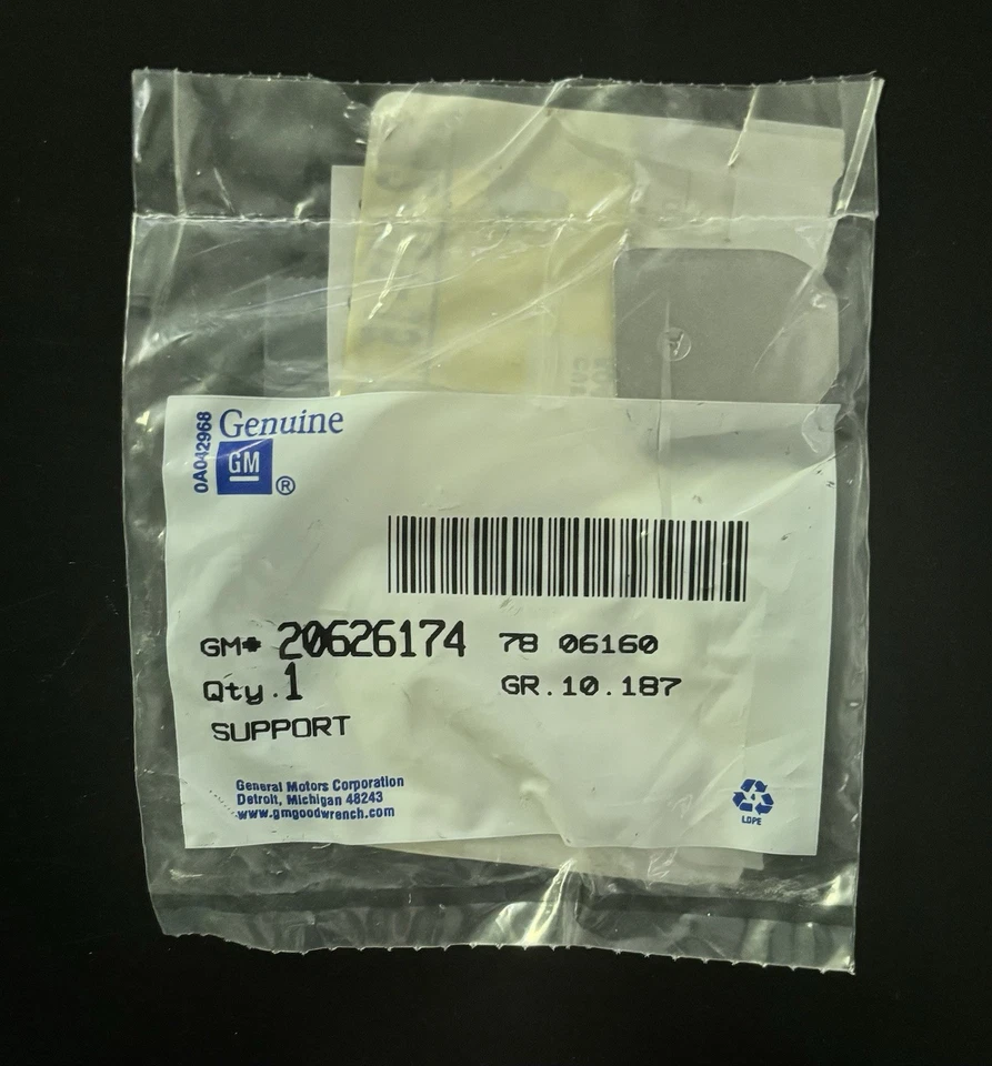 Soporte multiusos genuino GM 20626174 Foto 2 de 2