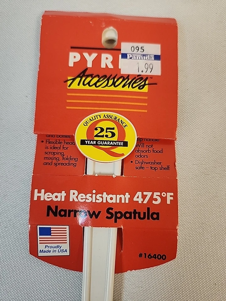 Vintage NEW  90'S Pyrex Accessories Heat Resistant  NARROW  Spatula Scraper - Image 2 of 4