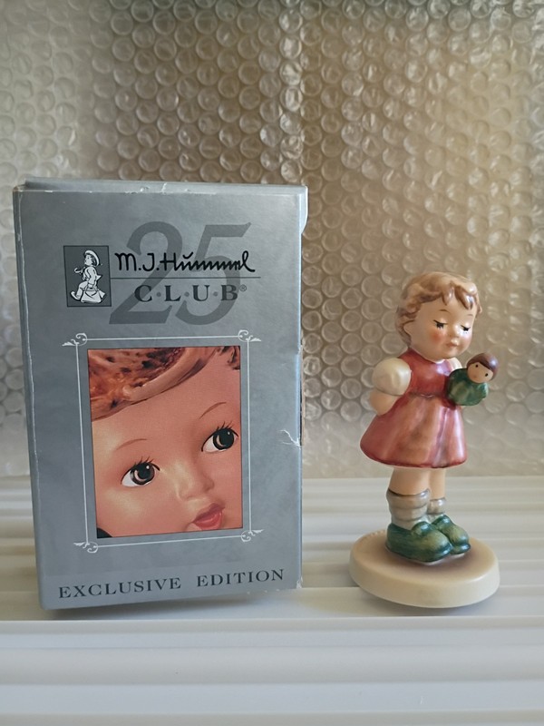 Hummel Goebel Puppet Princess Porcelain Figurine #1664 With Box 