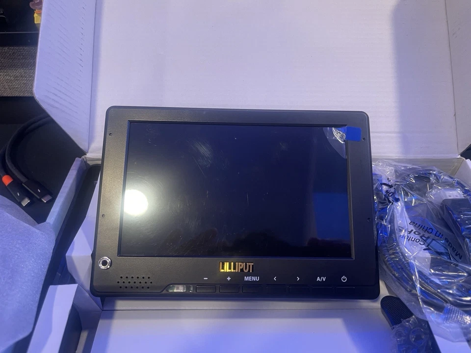 Lily put 7” Hd-sdi,hdmi &ypbpr Input Monitor - Image 3 of 4