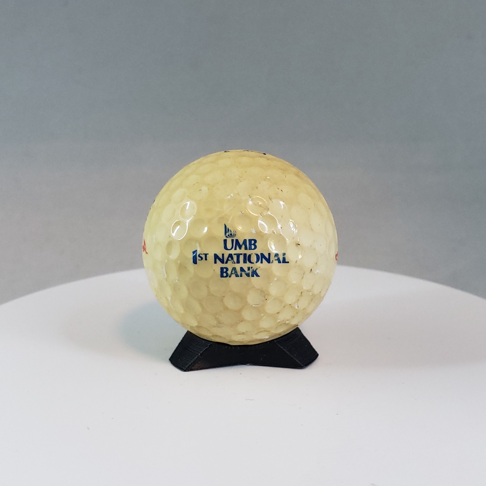 UMB 1st National Bank - Vintage Logo Golf Ball - Collectable / Rare