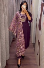 Paksiatni Desigenr Ethnic Sakwar Kameez Indian Women Kurti Pant Dupatta Set