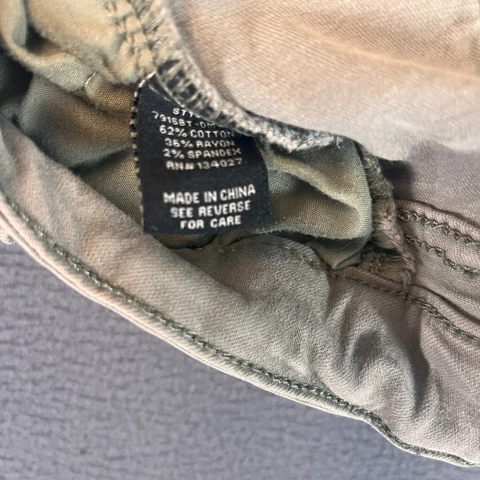 Angel Kiss Size 5 Brown Distressed Frayed Jean Shorts 4 Button 25W, 2" 5 Pocket - Image 3 of 4