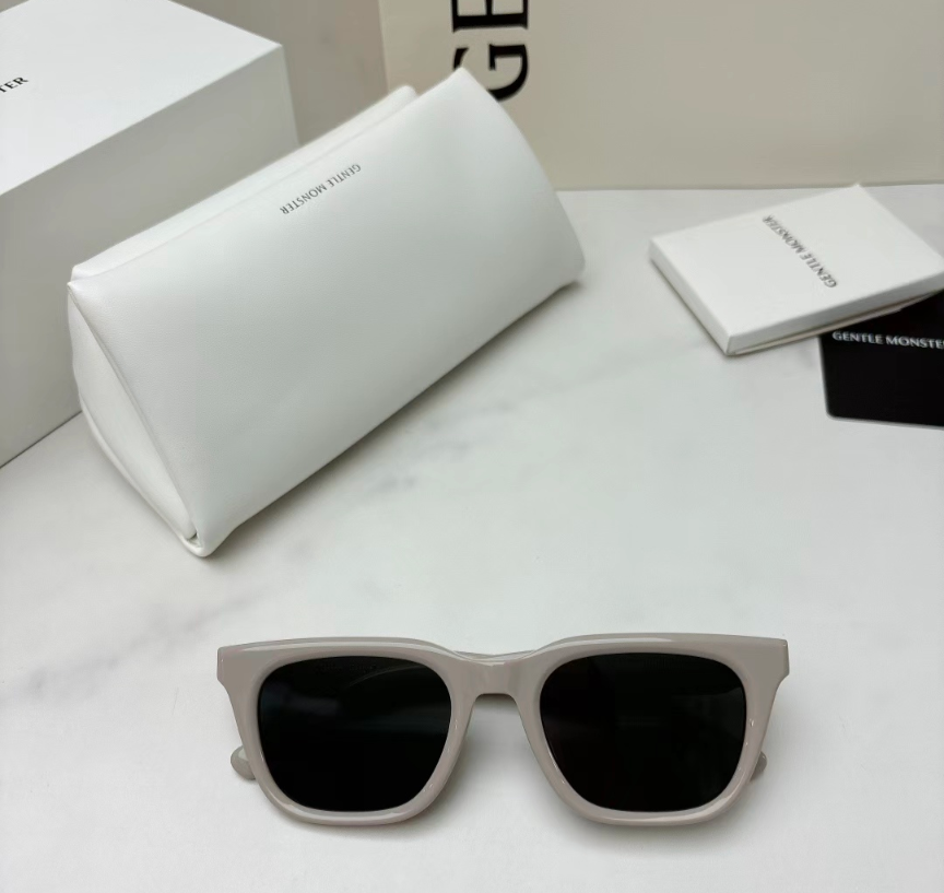 Gentle Monster Maison Margiela MM110 01 Sunglasses Gray/Black New