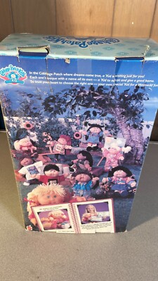 Mattel 1995 Cabbage Patch Kids Snacktime Kid Yasmin Lacey Doll