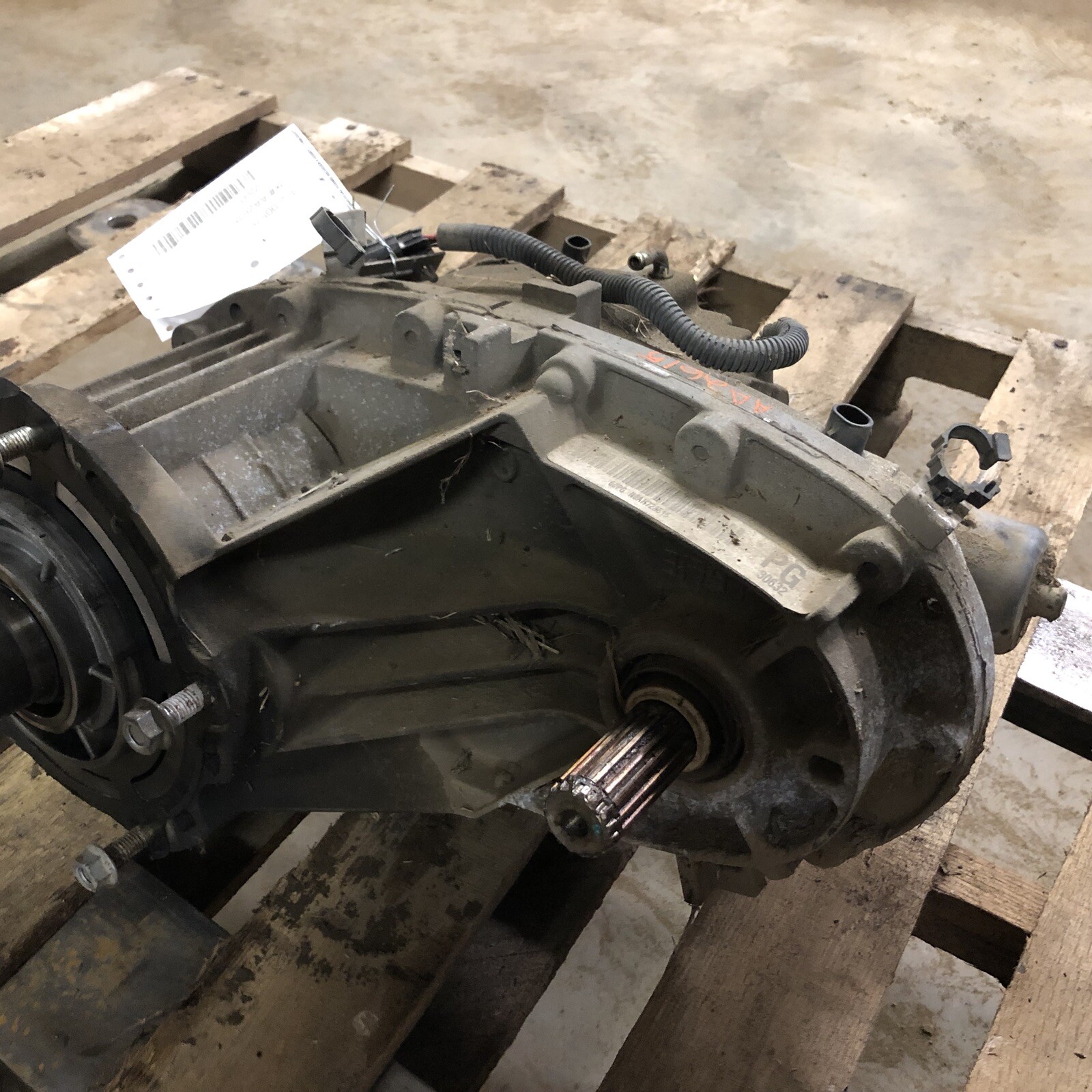 20022004 Oldsmobile Bravada Transfer Case Opt NP4 136K Miles! eBay