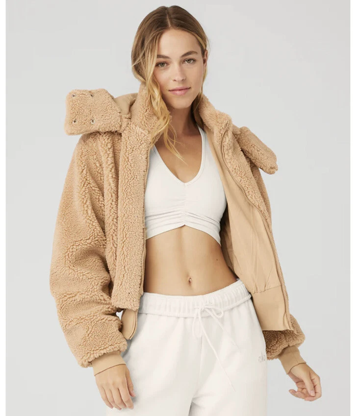 Alo Foxy Sherpa Jacket  Sherpa jacket outfit, Outfits, Clothes design