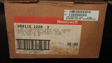 Honeywell Steam Valve 1-1/2" V5011G 1228 2 NIB