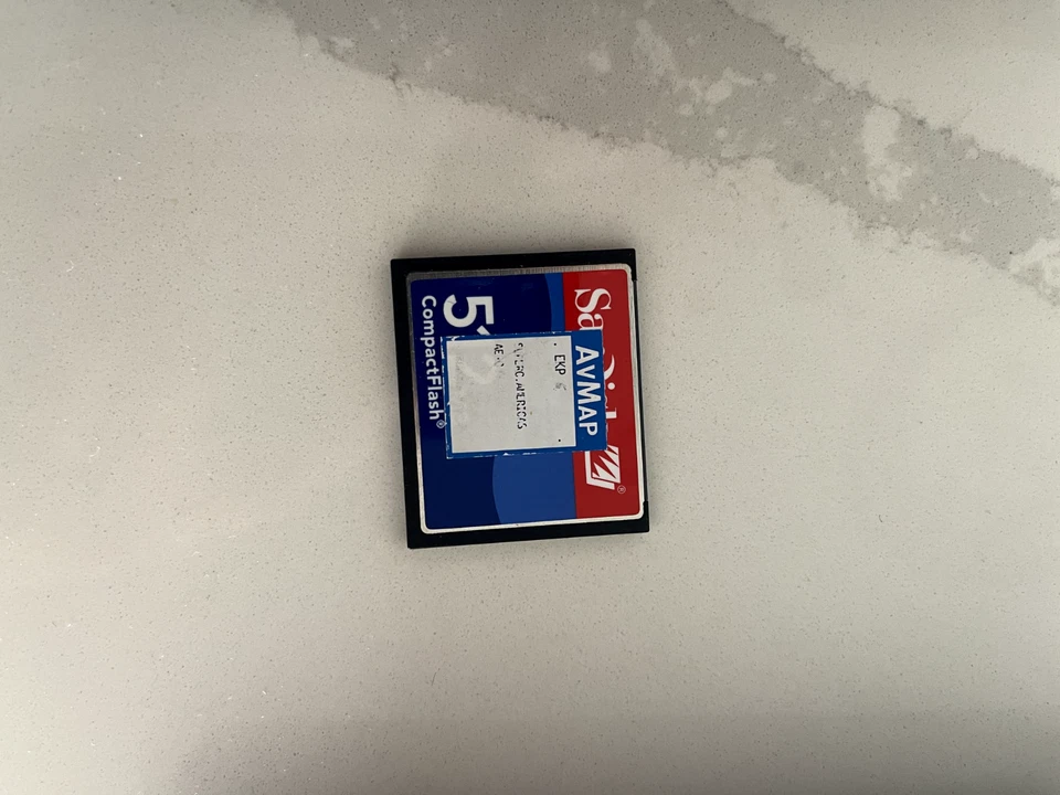 AvMap EKP IV Aviation GPS w/Terrain - Image 3 of 3