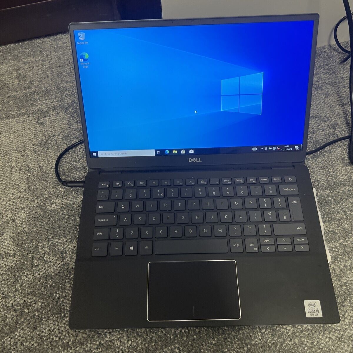 DELL Vostro 5391 i5-10210U ジャンク 中古 DELL VOSTRO 5391 (Intel core i5 10210U 1.6GHz/8GB/SSD256GB