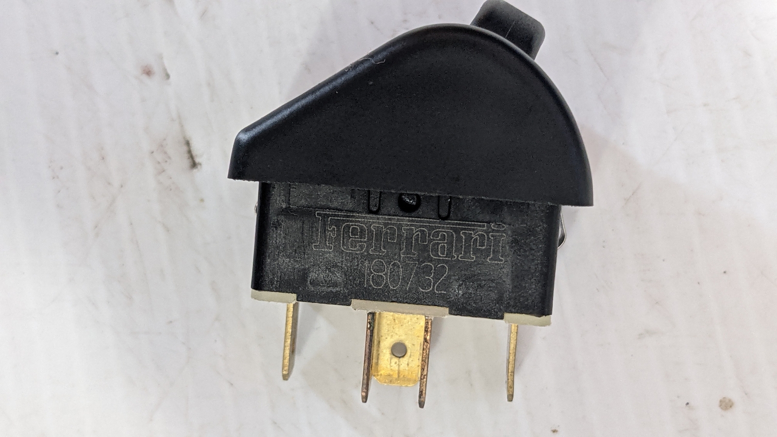 FERRARI 456 PARTS ASR ABS CANCELATION BUTTON SWITCH 180675