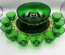 VTG Anchor Hoking Forest Green Glass Punch Bowl Set W/ 11 Cups, 12" Plate Base 