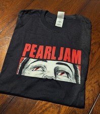 Pearl Jam Official Large Europe 2014 Lightning Bol Tour Shirt Eddie Vedder