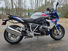 2023 BMW R-Series RS