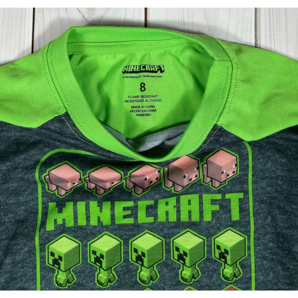 Minecraft Boy's 8 Long Sleeve Pajama Shirt PJ Green Flame Resistant 2022 Mojang - Image 4 of 4