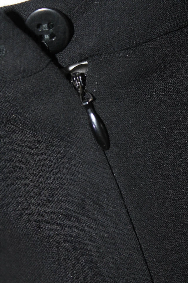 Giorgio Armani Womens Knee Length Pencil Skirt Jet Black Wool Size EUR 36 - Image 4 of 4