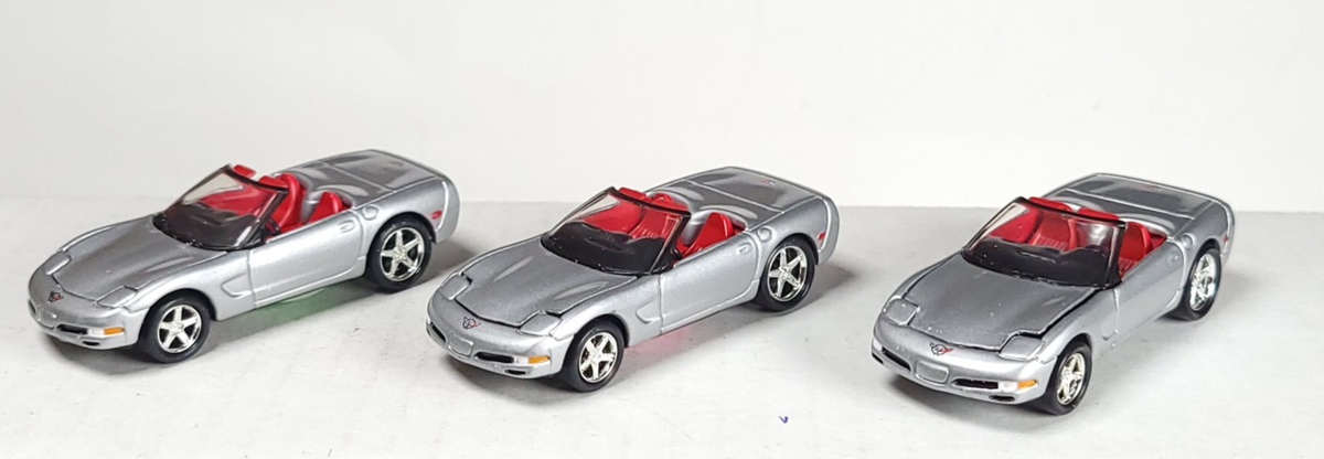 Hot Wheels loose 1998 Corvette C5 convertible silver lot of 3 band
