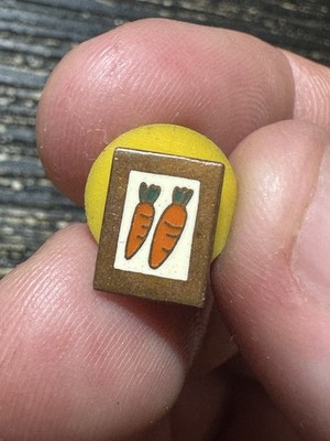 Two Mini carrots Lapel Pin Badge Hat Jacket Vest K576