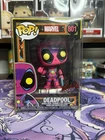 Funko Pop! Marvel Deadpool #801 Blacklight Vinyl Figure Special Edition W/Case