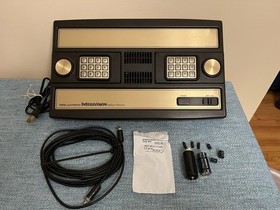 Mattel Intellivision 2609 USA Console Lot New Capacitors Tested Working Lot 1979