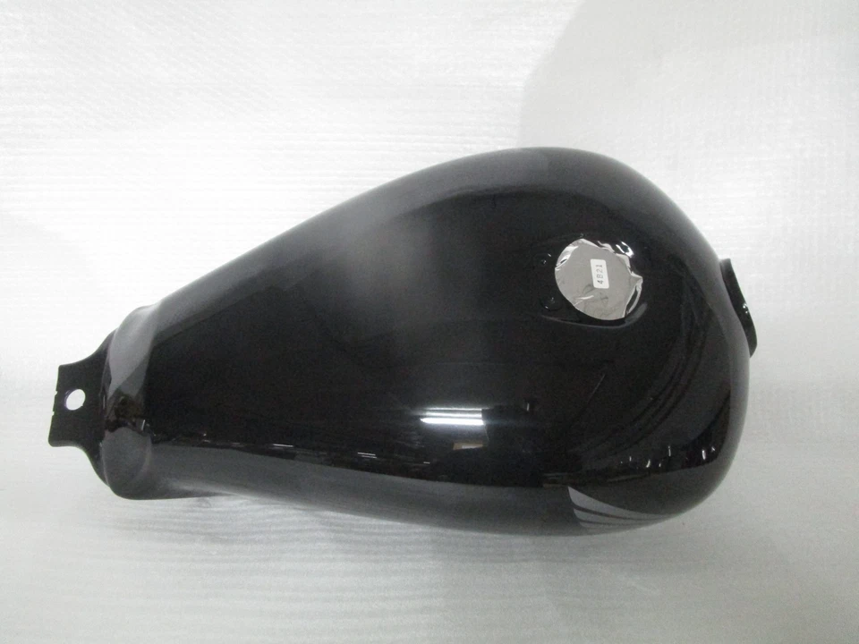 2008 Honda CB250 Nighthawk Gas Tank 17520-KPJ-L10ZA (READ) - Image 3 of 4