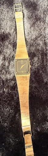 Vintage Seiko Quartz 2620-5144 Gold Tone Tank Style Dress Watch