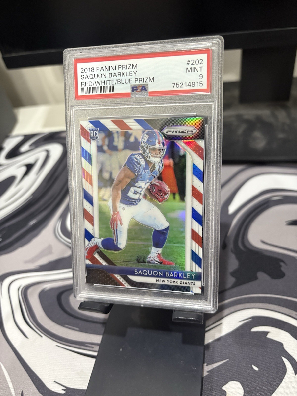 2018 Panini Prizm Saquon Barkley Red/White/Blue Rookie PSA 9 #202 Giants