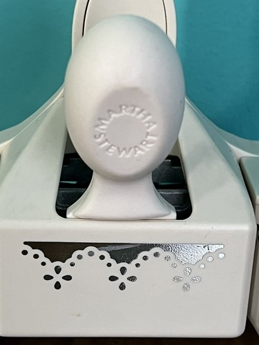 Martha Stewart Eyelet Lace Border Edge Paper Punch Craft Scrapbook, A-40 - Picture 5 of 6