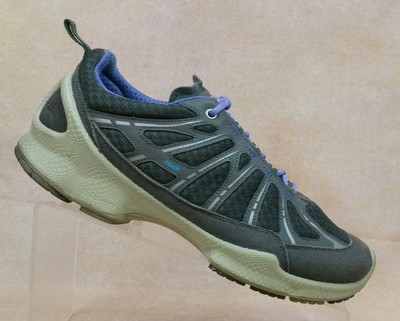 ecco running shoes womens