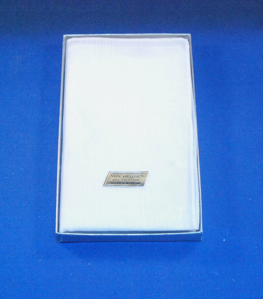 Paquete de 3 pañuelos Van Heusen para hombre blancos de la mejor calidad de algodón vintage nuevos con etiquetas Foto 2 de 3