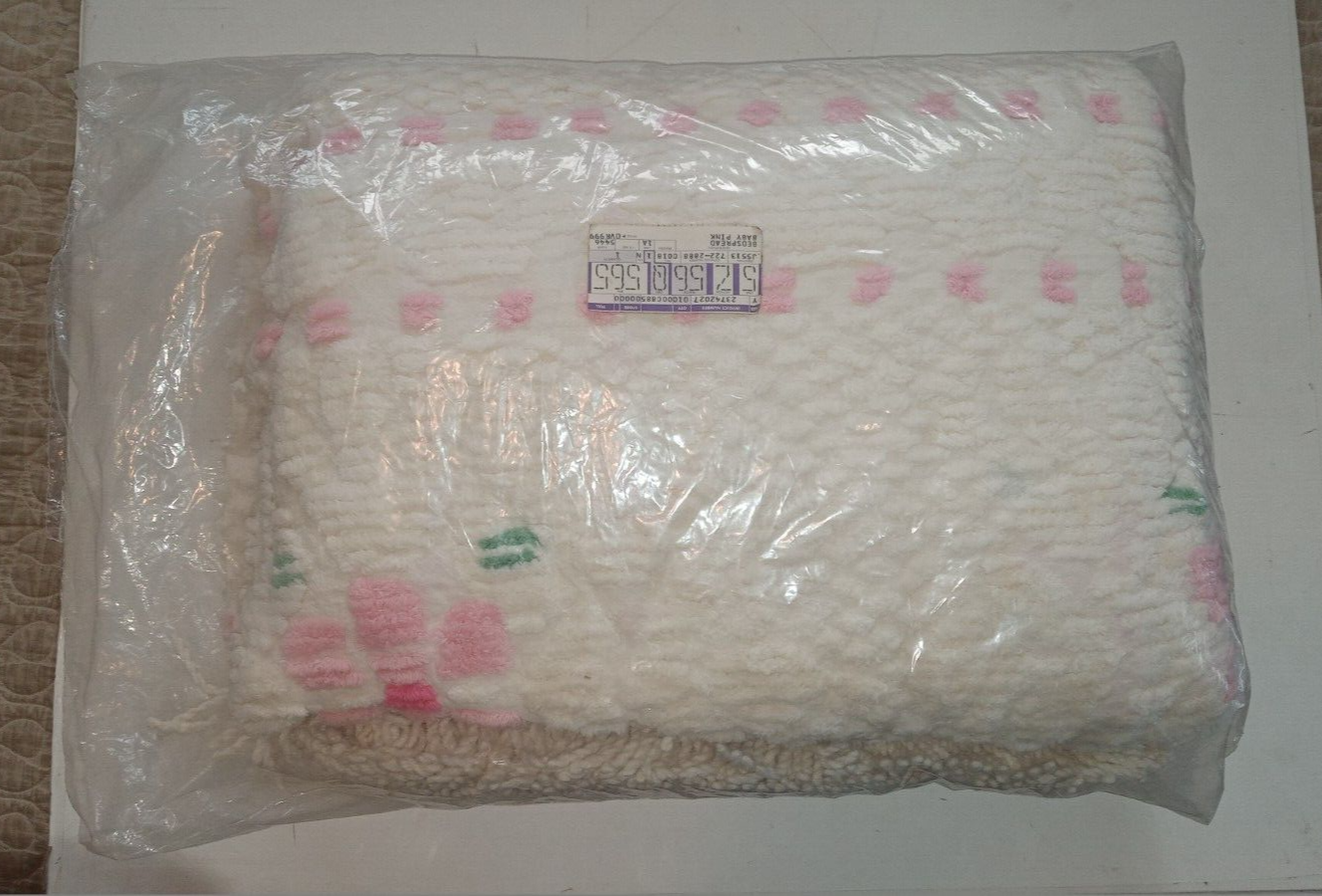 NEW OLD STOCK VINTAGE CHENILLE BED SPREAD PENNEYS FULL SIZE PINK 78 X