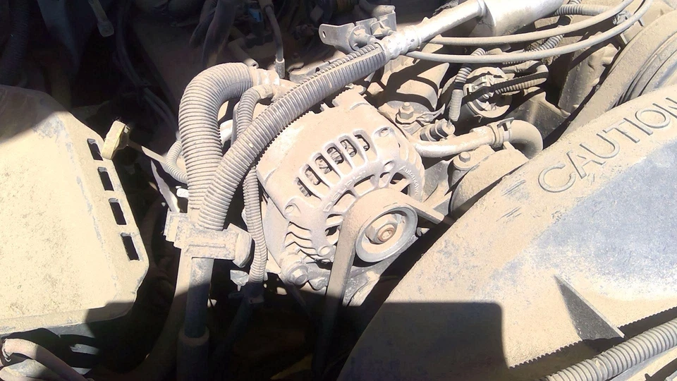 1996 1997 1998 1999 Silverado 1500 Alternator 5.0l 19244770 - Image 4 of 4