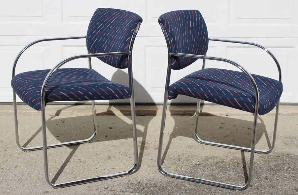 Par de sillones Steelcase cromados de Warren Snodgrass posmodernos años 80 Foto 3 de 4