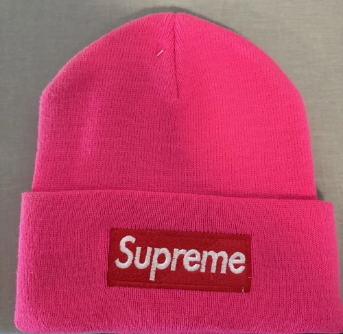 Bonnet rose logo Supreme NEUF !
