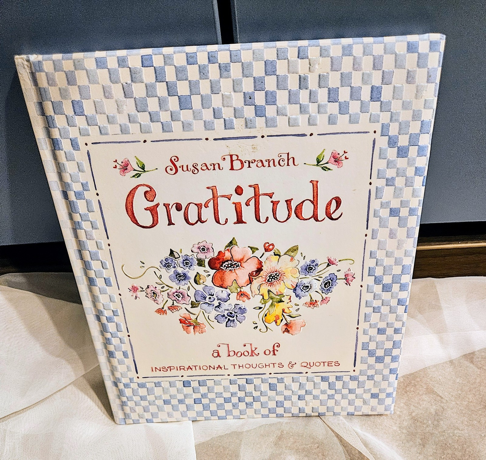 Gratitude: a Book of Inspirational Thoughts and Quotes by Publications...