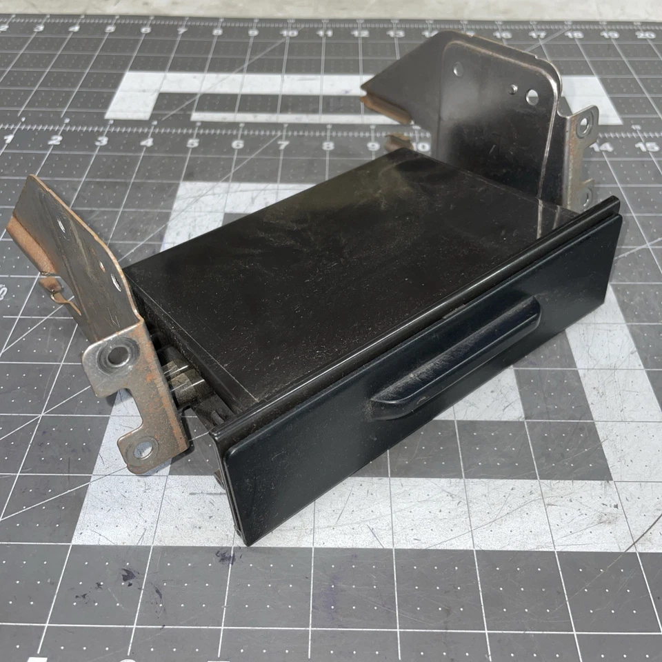 Bandeja de almacenamiento para tablero deportivo Mitsubishi Montero 2000 2004 caja central delantera bolsillo para contenedor Foto 2 de 4