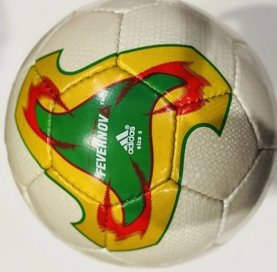 Vintage Adidas Fevernova 2002 World Cup Korea& Japan Official Soccer Ball Size 5