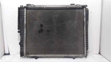 Radiateur Mercedes 200