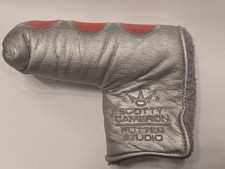 Scotty Cameron Putter Studio Headcover   Silver 3 Red Dots   Authentic  Preowned
