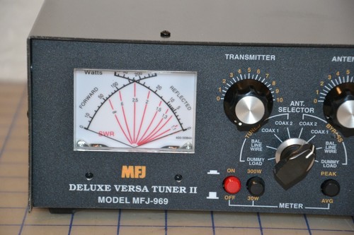 Near Mint!!! MFJ-969 Deluxe Versa Tuner II Roller Inductor Antenna Tuner - Zdjęcie 4 z 9
