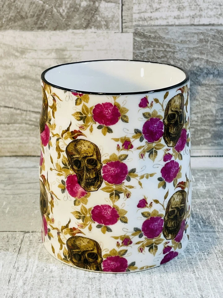 Taza de cerámica 10 calaveras y flores callejeras fresas 16 OZ linda floral gótica Foto 3 de 4
