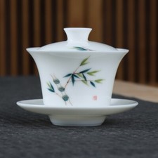 Chinese gaiwan porcelain tureen covered bowl with saucer lid under glaze China