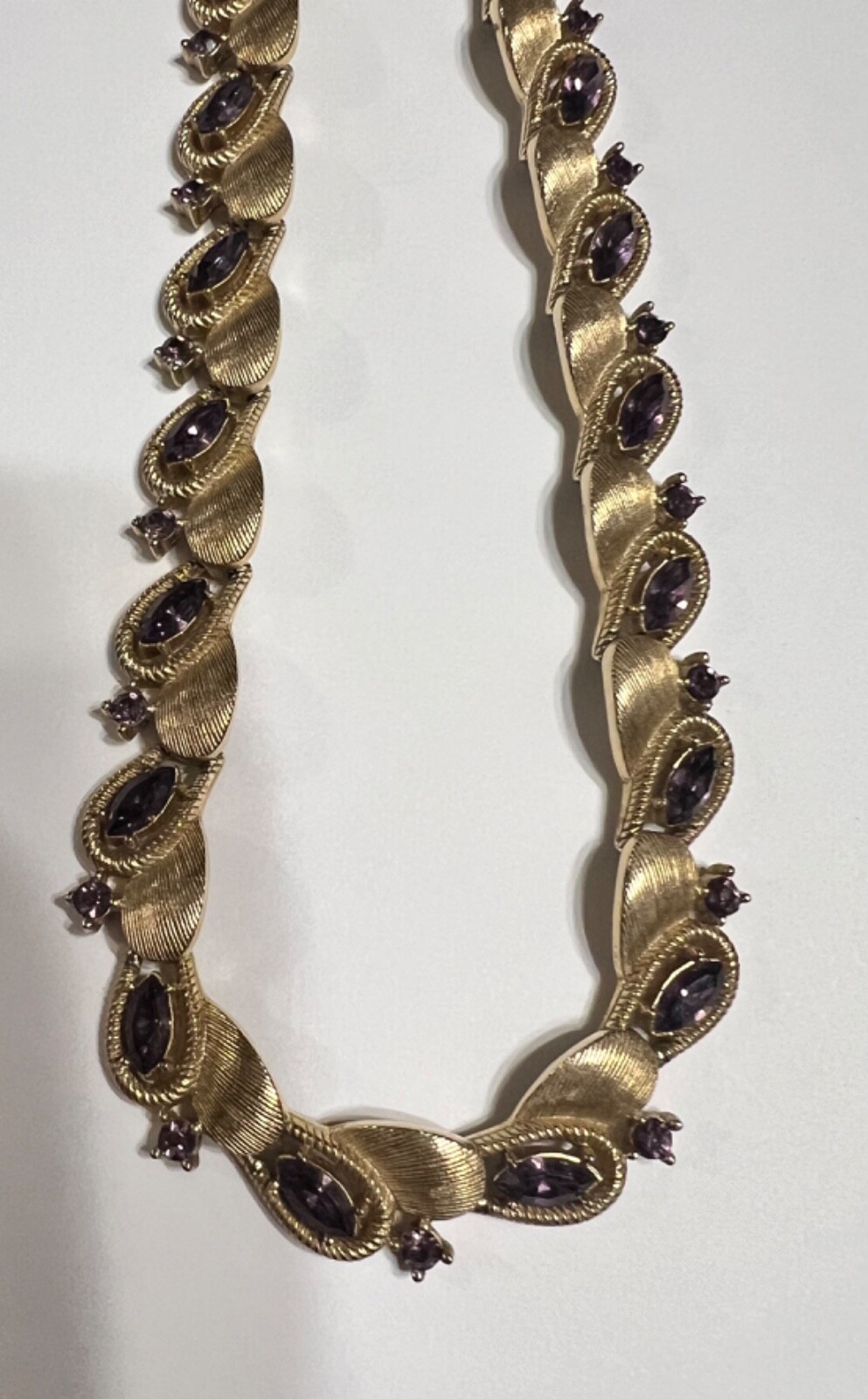 VTG Trifari Goldtone & Purple Stone Necklace - image 2
