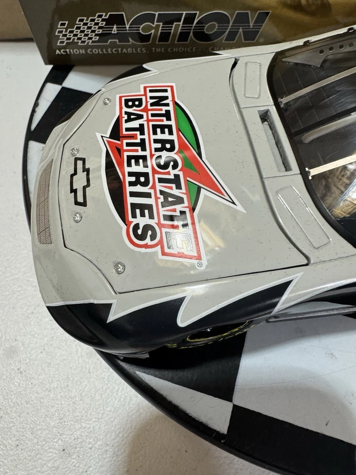 RARO* Coche de prueba de baterías interestatales Bobby Labonte ELITE #18 2005 1:24 diecast Foto 3 de 4