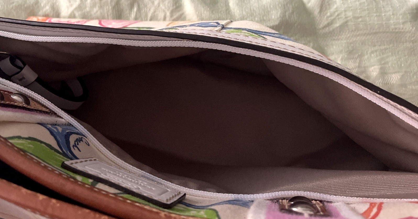 Coach ~ Hamptons Multicolor Scribble Signature To… - image 8