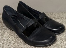 Dansko Oksana Loafers EU 39 / US 8.5-9 Black Leather Shoes Patent Trim Slip On