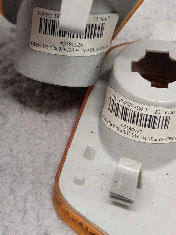 Juego de luces marcadoras laterales para parachoques delantero izquierdo derecho para Chevy Cruze 2011-2015 OEM Foto 3 de 4