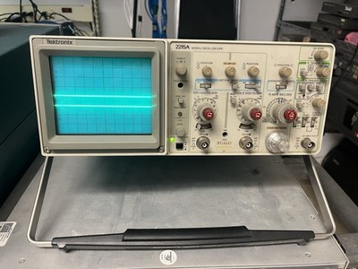 TEKTRONIX 2215A OSCILLOSCOPE