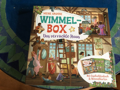 Meine grosse Wimmelbox -das verrückte Haus - mit Geschichtenbuch u. Wimmelkarten