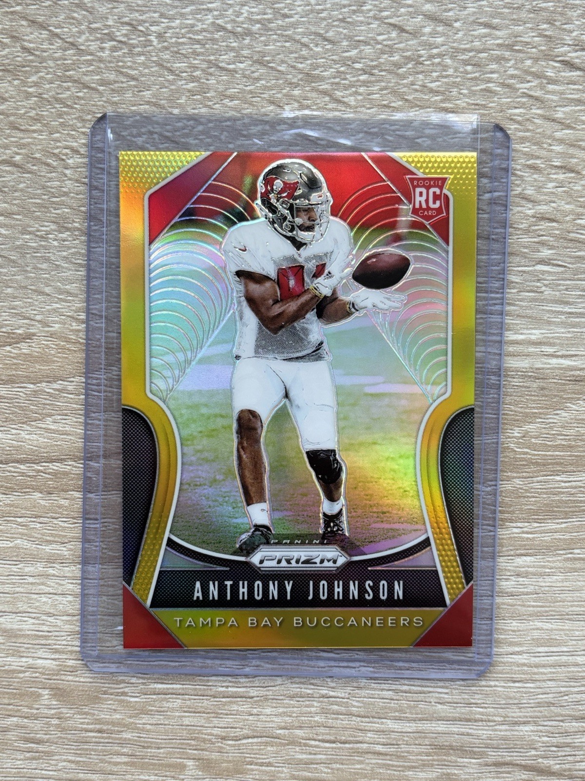 2019 Prizm Anthony Johnson Gold Prizm /10 Tampa Bay Buccaneers 2/10 TRUE GOLD